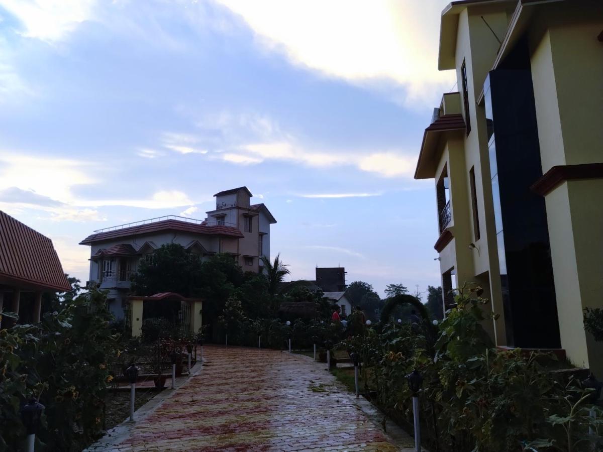 Mayabon Resort Bolpur Shānti Niketan Kültér fotó